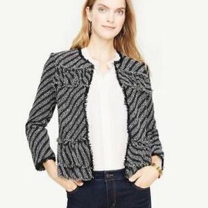 ANN TAYLOR Fringe & Ruffle Tweed Diagonal Stripe Peplum Jacket Black lined Sz 6